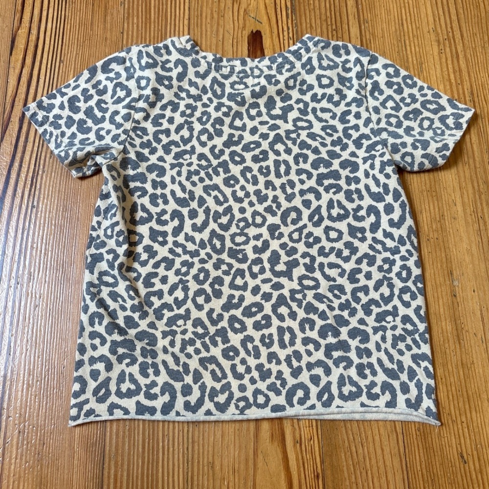 AC/DC Graphic T-Shirt Kids‎ Tan Leopard Print Rock Band Tee SIZE M 7/8 - Picture 5 of 5